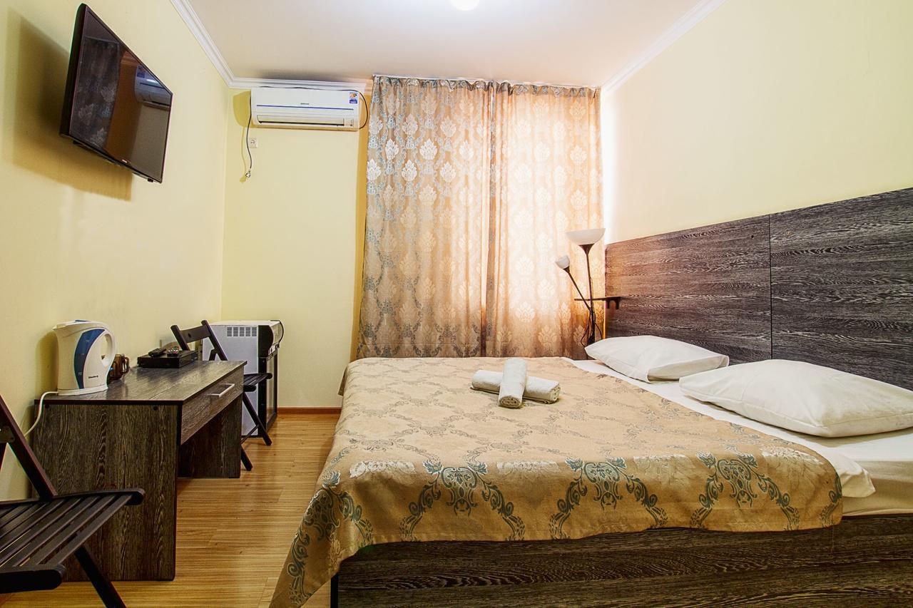 Bereket Hotel Astana Buitenkant foto